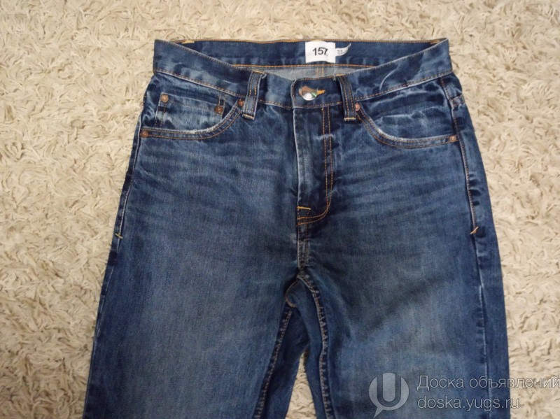 Продам женские джинсы 