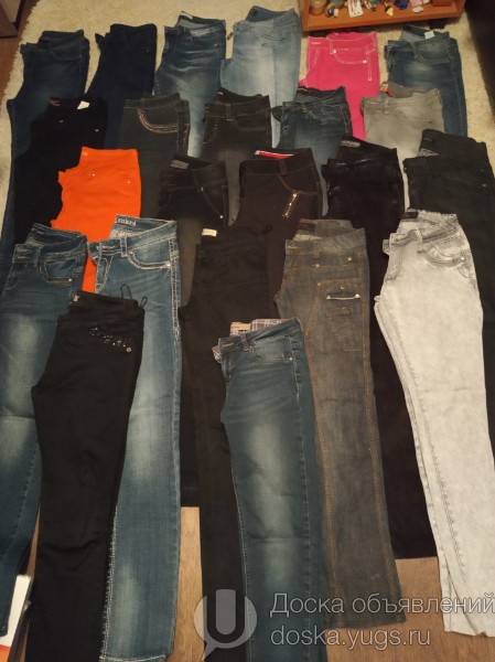 Продам женские и подростковые джинсы Размеры 40 - 44 Цена указана за одни джинсы Джинсы на флисе - 400 рублей В наличии много детских джинс на девочку от 3-4 лет до подростковых, по 300 рублей в Юрге